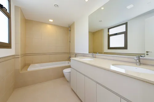 3 Bedrooms Townhouse in Zahra Townhouses