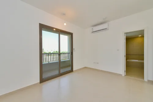 3 Bedrooms Townhouse in Zahra Townhouses