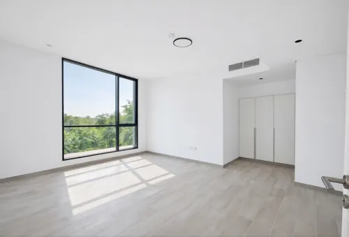 6 Bedrooms Villa in Sequoia