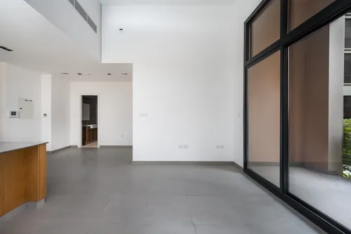 2 Bedrooms Apartment in Souks Residential