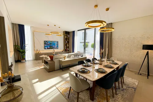 4 Bedrooms Villa in Sun Island