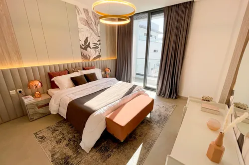 4 Bedrooms Villa in Sun Island