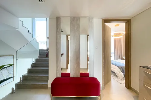 4 Bedrooms Villa in Sun Island
