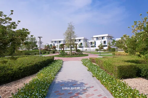 4 Bedrooms Villa in Sun Island
