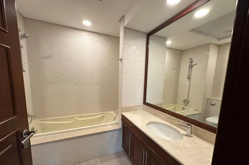 5 Bedrooms Villa in Umm Suqeim 1 Villas