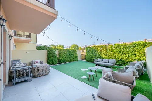 3 Bedrooms Villa in La Mer