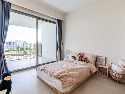 5 Bedrooms Villa in Sidra Villas I