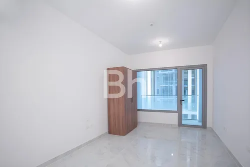  Apartment in Oasis 2