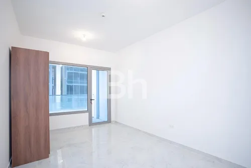  Apartment in Oasis 2