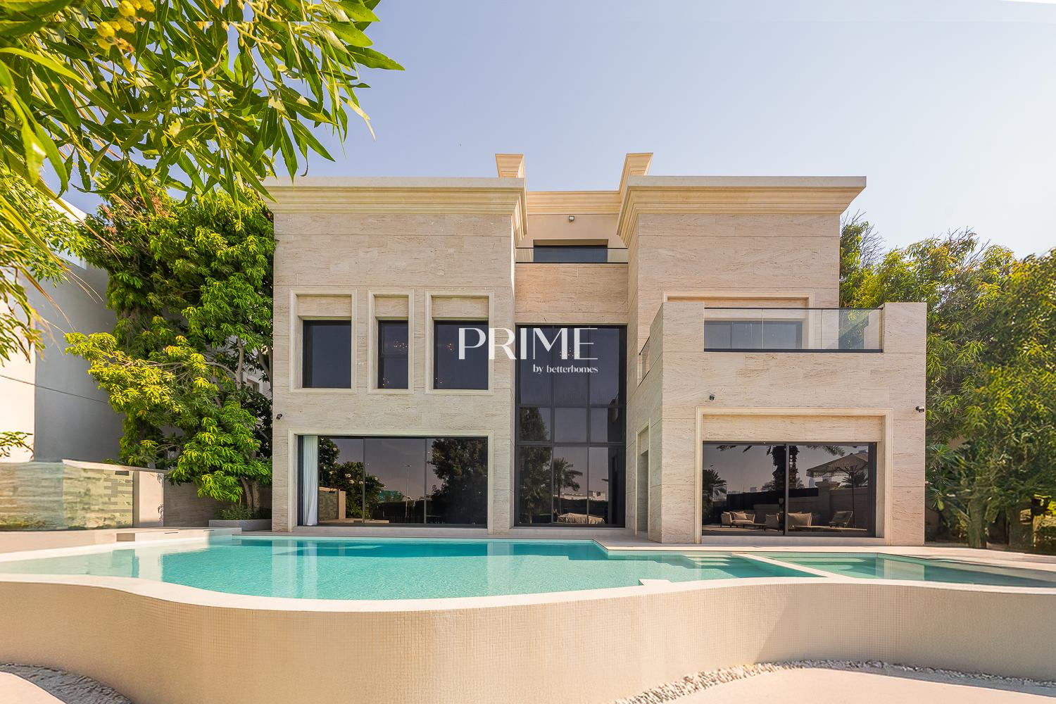 7 Bedrooms Villa in Sector P