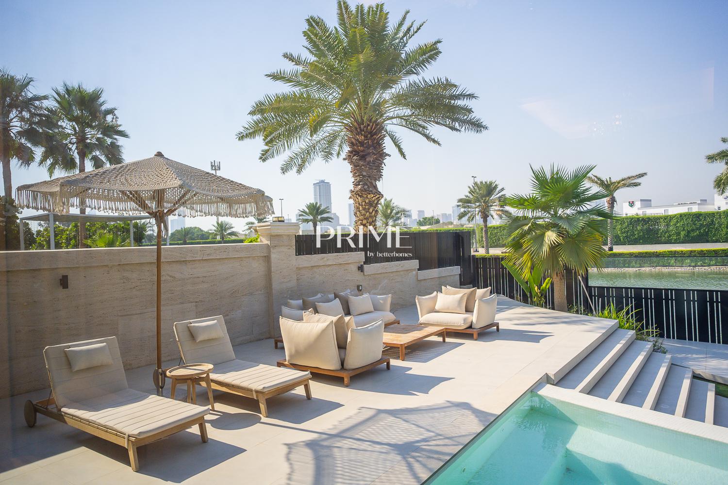 7 Bedrooms Villa in Sector P