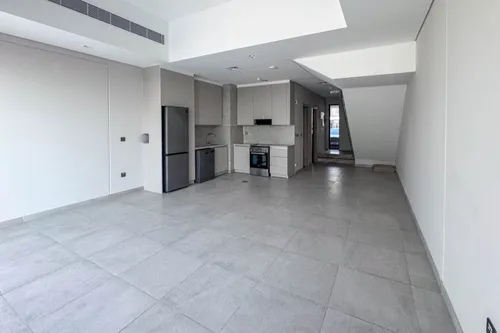 2 Bedrooms Townhouse in MAG Eye