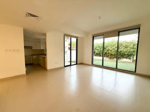 3 Bedrooms Villa in Maple 3