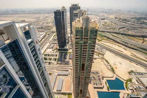 4 Bedrooms Apartment in Dubai Star