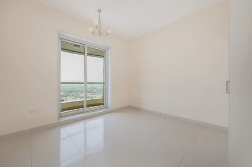 4 Bedrooms Apartment in Dubai Star