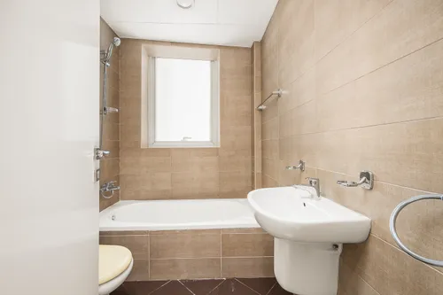 4 Bedrooms Apartment in Dubai Star