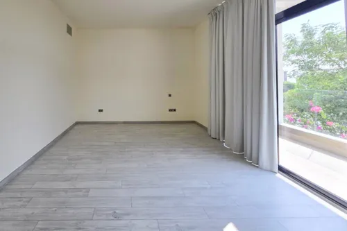 4 Bedrooms Villa in West Yas