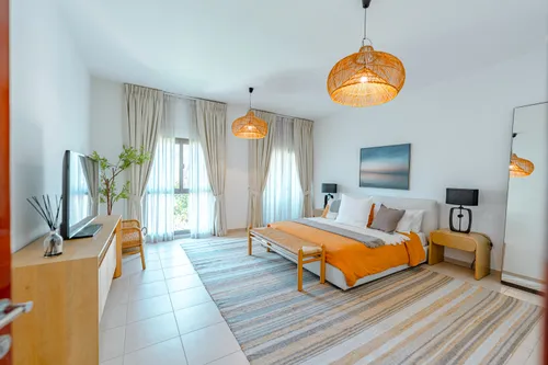 4 Bedrooms Villa in Mangrove Village