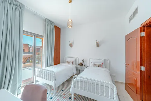 4 Bedrooms Villa in Mangrove Village