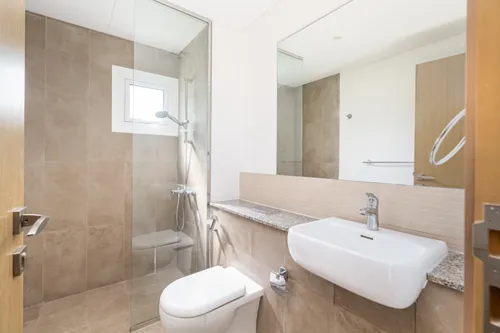 4 Bedrooms Villa in Arabella Townhouses 2