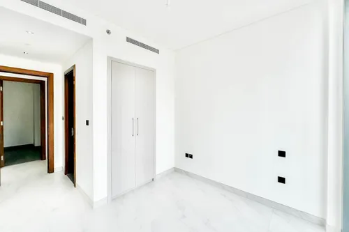 2 Bedrooms Apartment in The Crest Tower D