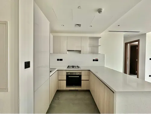 2 Bedrooms Apartment in The Crest Tower D