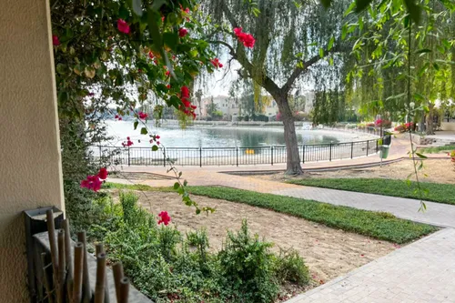 3 Bedrooms Villa in Al Reem 1