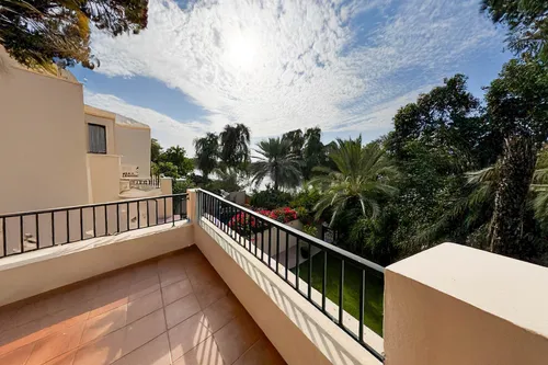 3 Bedrooms Villa in Al Reem 1