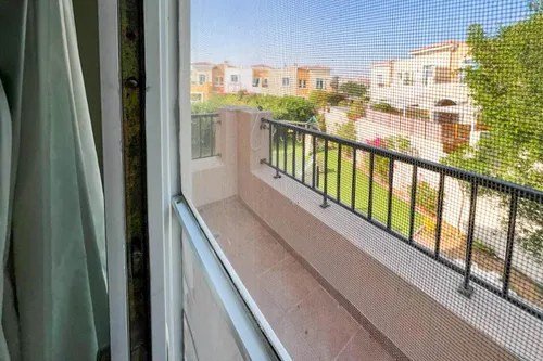 3 Bedrooms Villa in Al Reem 1