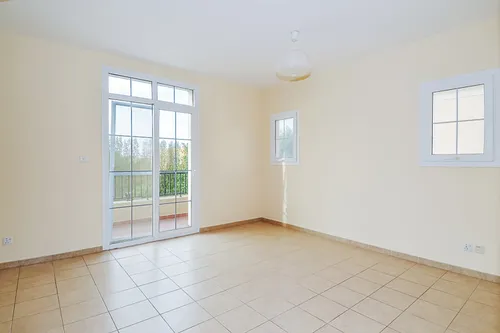 3 Bedrooms Villa in Al Reem 1