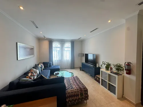 5 Bedrooms Villa in District 5 Legacy