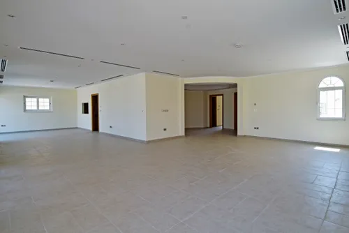 5 Bedrooms Villa in District 2 Legacy