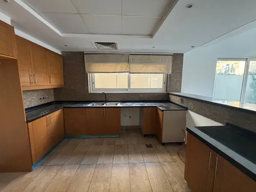 4 Bedrooms Villa in District 9 Legacy