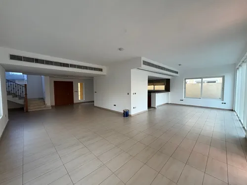 4 Bedrooms Villa in District 9 Legacy