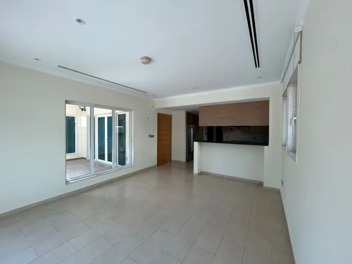 3 Bedrooms Villa in District 5 Legacy