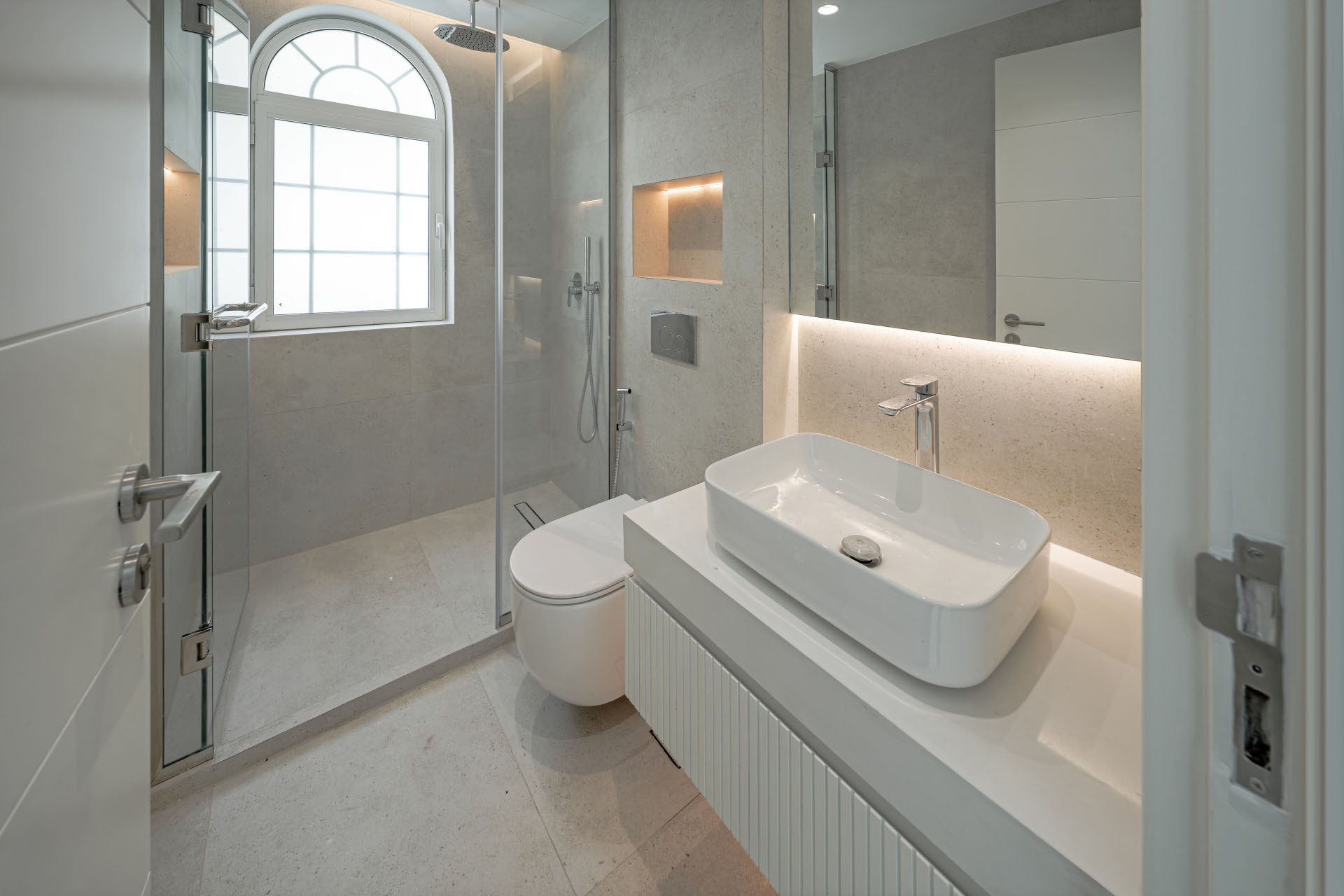 4 Bedrooms Villa in Legacy Large