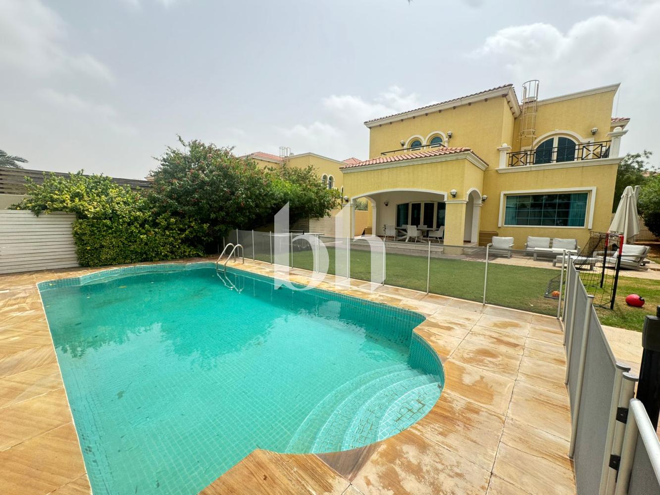 Semi Upgraded | Well Maintained | Vacant June