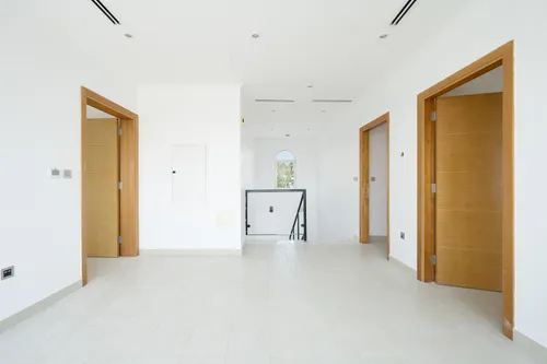 4 Bedrooms Villa in District 8 Legacy