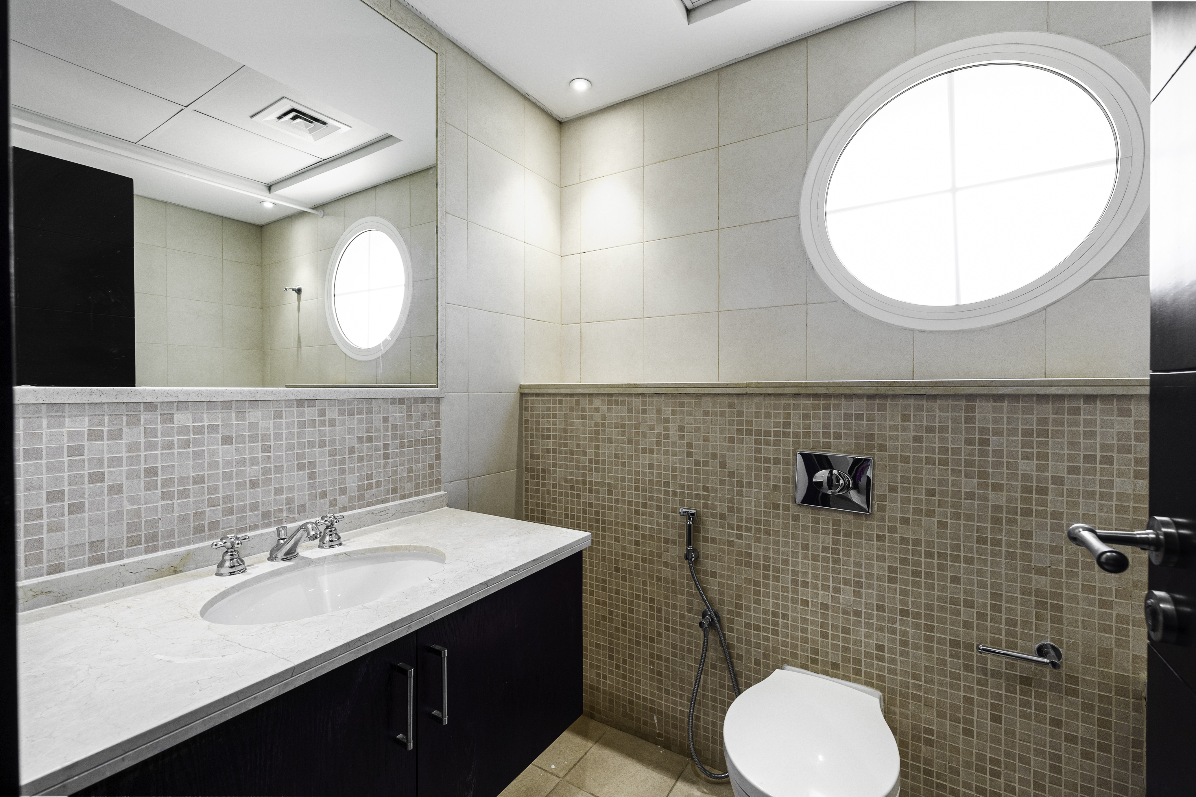 4 Bedrooms Villa in Legacy Large