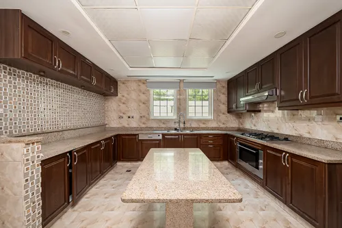4 Bedrooms Villa in District 3 Legacy