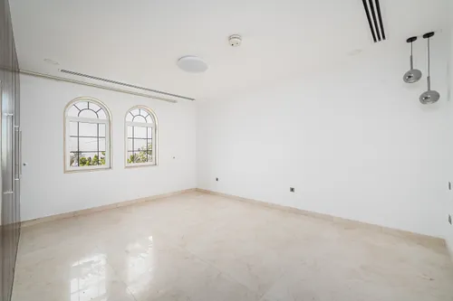 4 Bedrooms Villa in District 3 Legacy