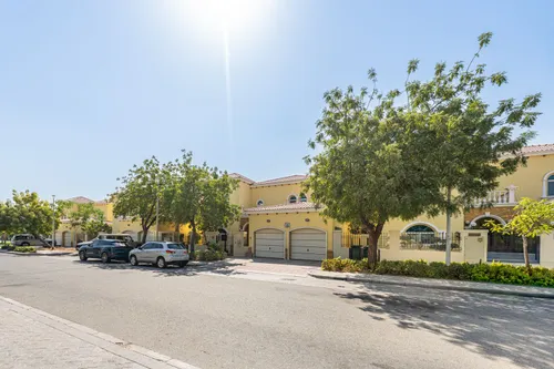 4 Bedrooms Villa in District 4 Legacy