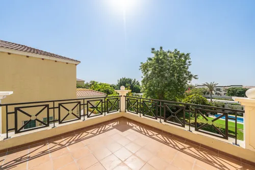 4 Bedrooms Villa in District 4 Legacy