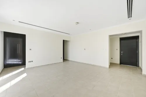 4 Bedrooms Villa in District 4 Legacy