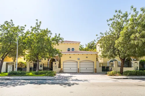 4 Bedrooms Villa in District 4 Legacy