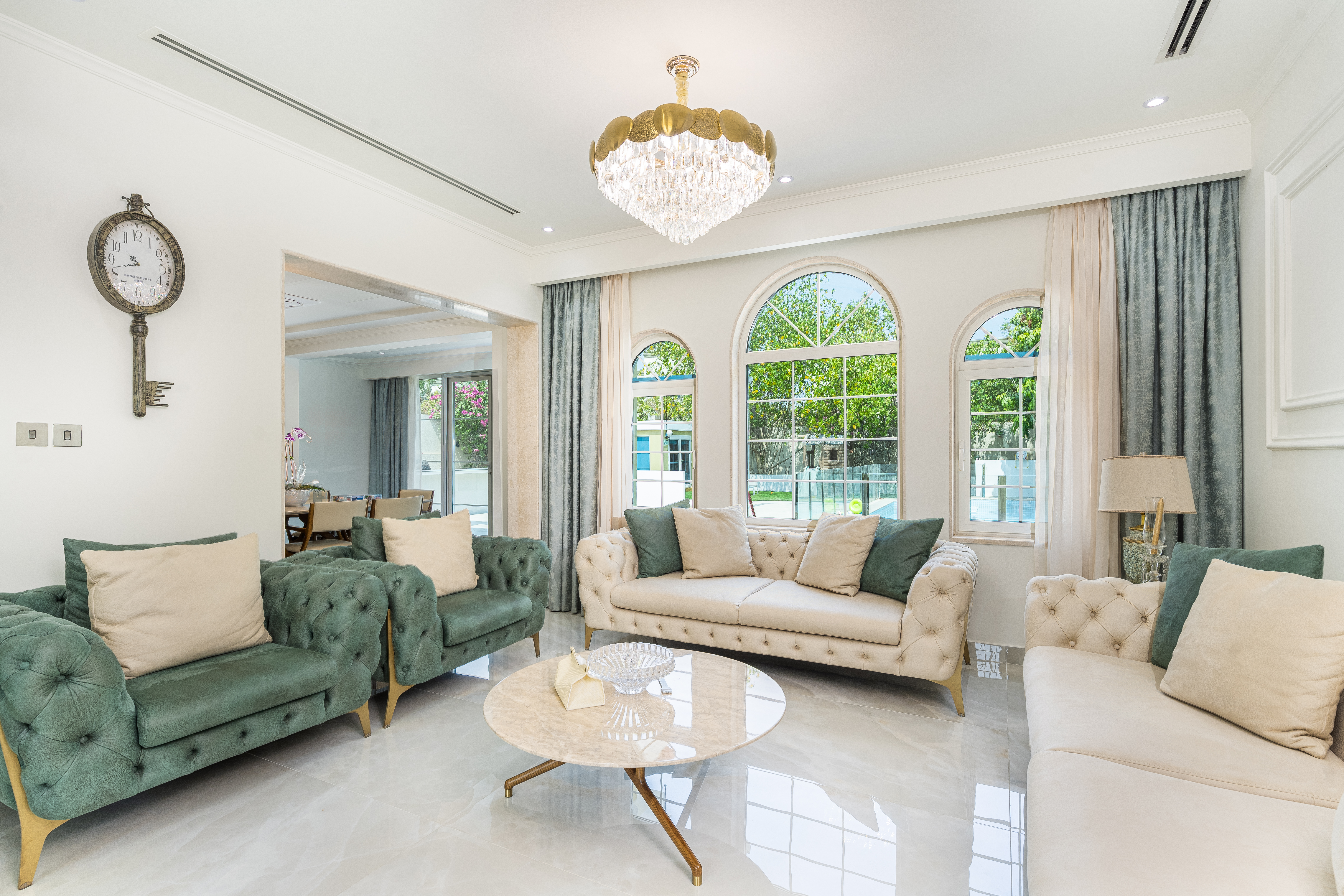 3 Bedrooms Villa in Legacy Small