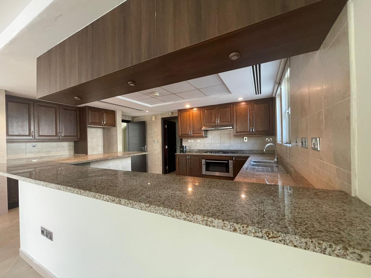 5 Bedrooms Villa in District 3 Legacy