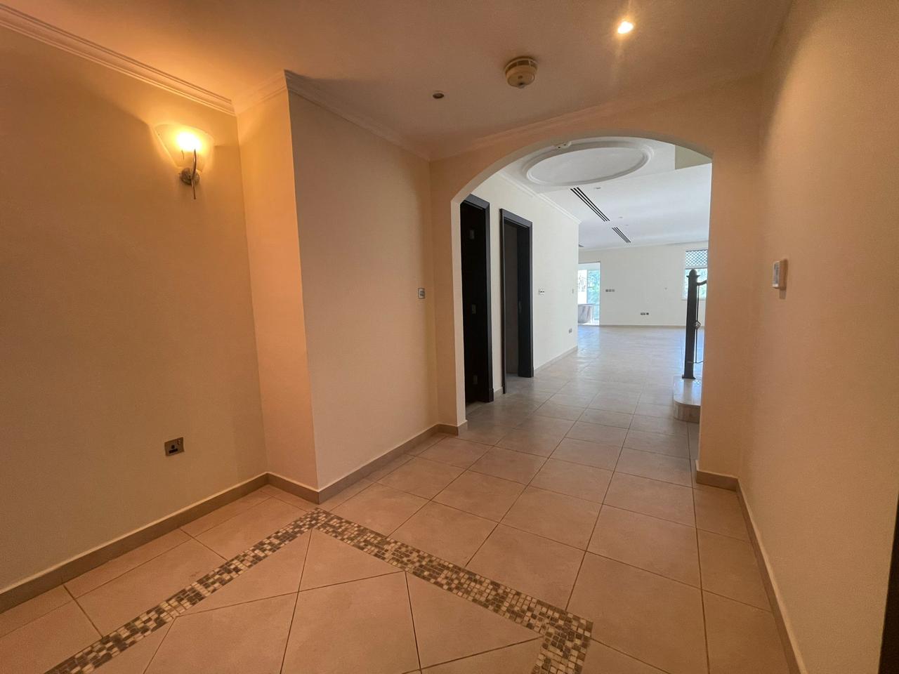 5 Bedrooms Villa in District 3 Legacy