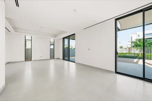 4 Bedrooms Townhouse in Elie Saab 1