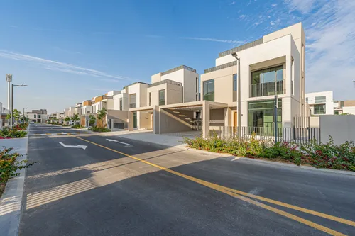 4 Bedrooms Townhouse in Elie Saab 1